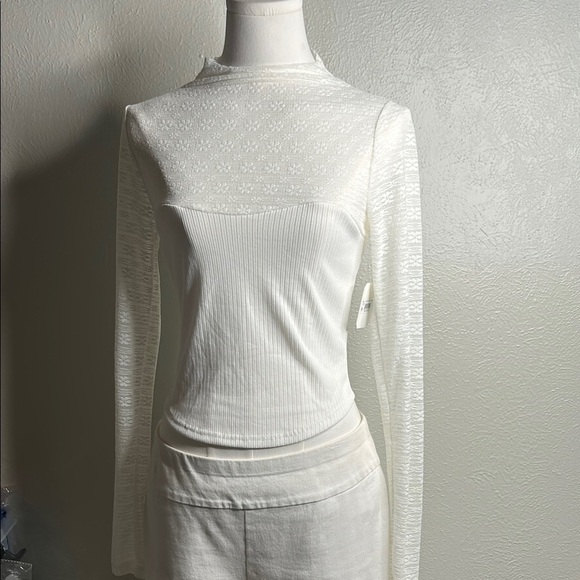 Altar’d State White Lace‎ & Stretch Knit Mock Neck Top NWT Sz Large - Picture 6 of 14